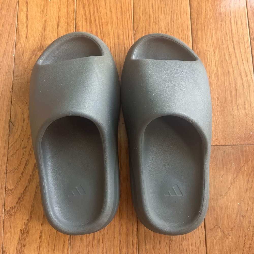 Slate Marine Yeezy Slides